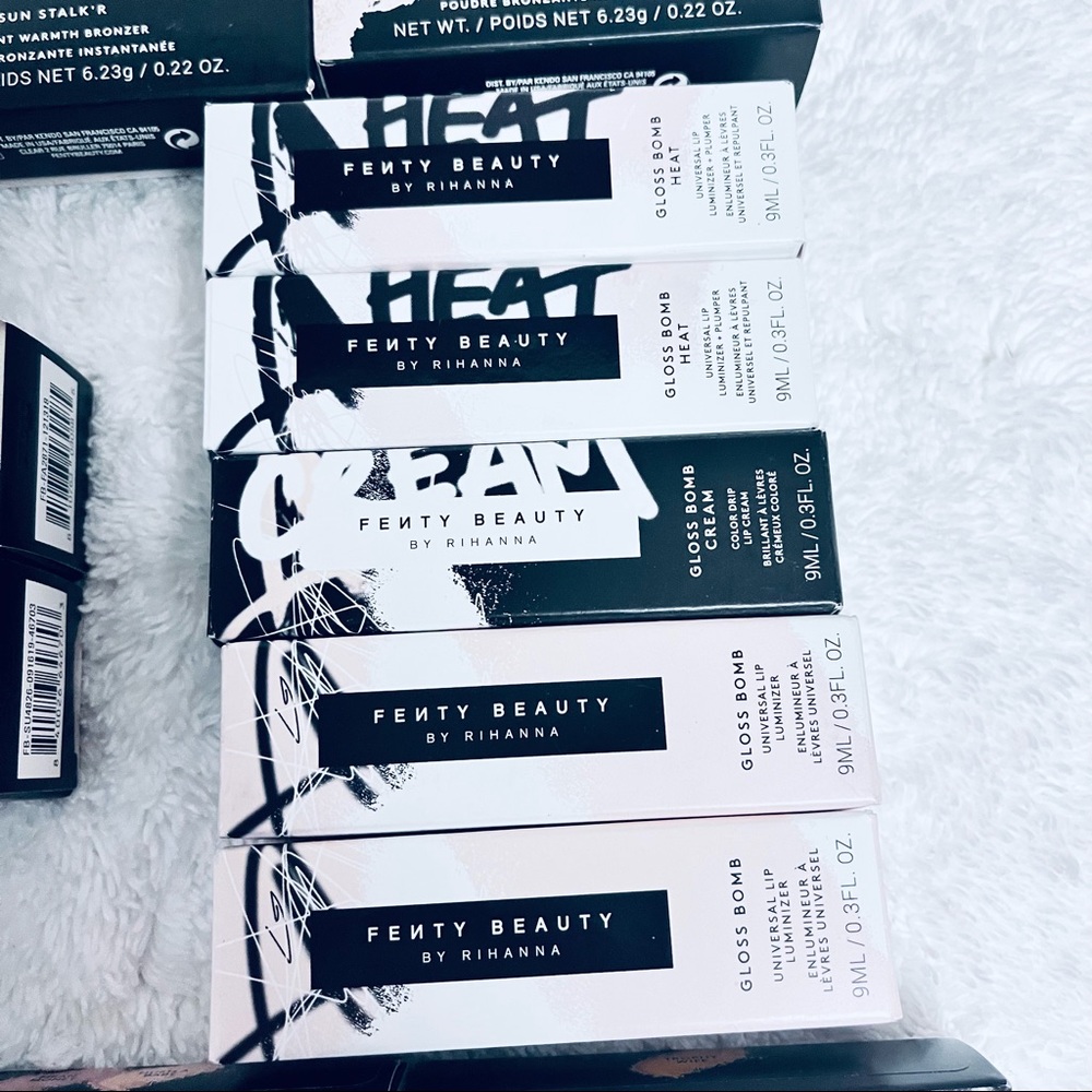 SOLD!!!! 🌹HOST PICK🌹✨FENTY BEAUTY LARGE BUNDLE ALL NIB✨ - Picture 6 of 16